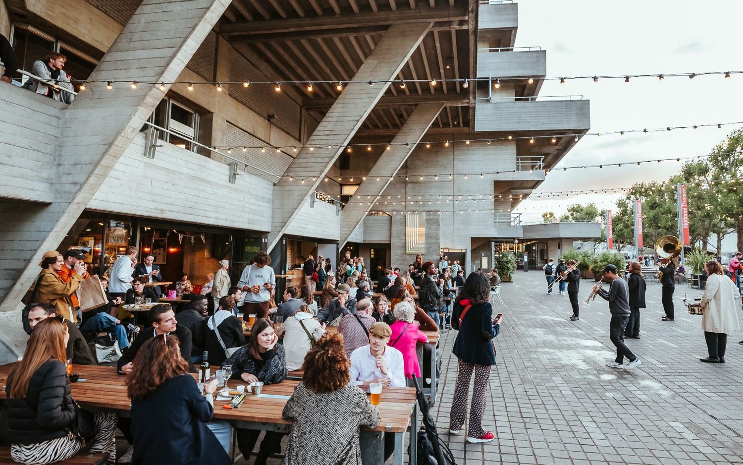 The Understudy bar and food - National Theatre, South Bank