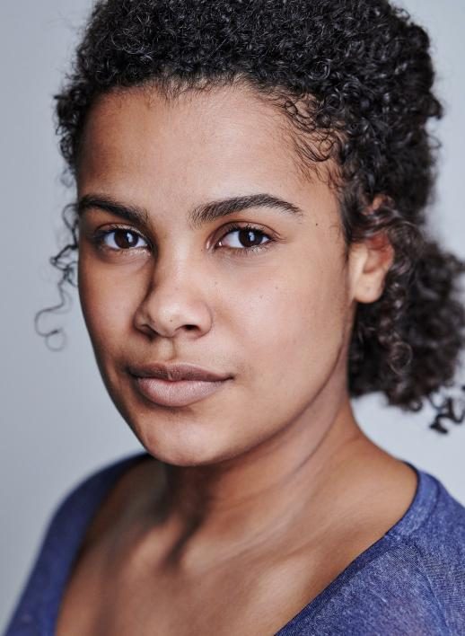 Sinclairrobyn Robyn Sinclair | National Theatre