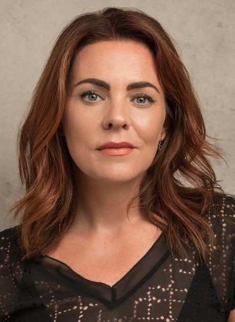 Rachel Tucker photo portrait