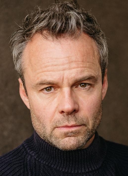 Jamie Glover photo portrait